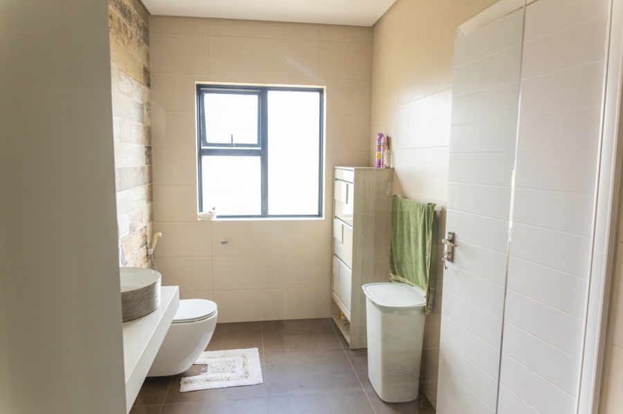 4 Bedroom Property for Sale in Athlone Western Cape